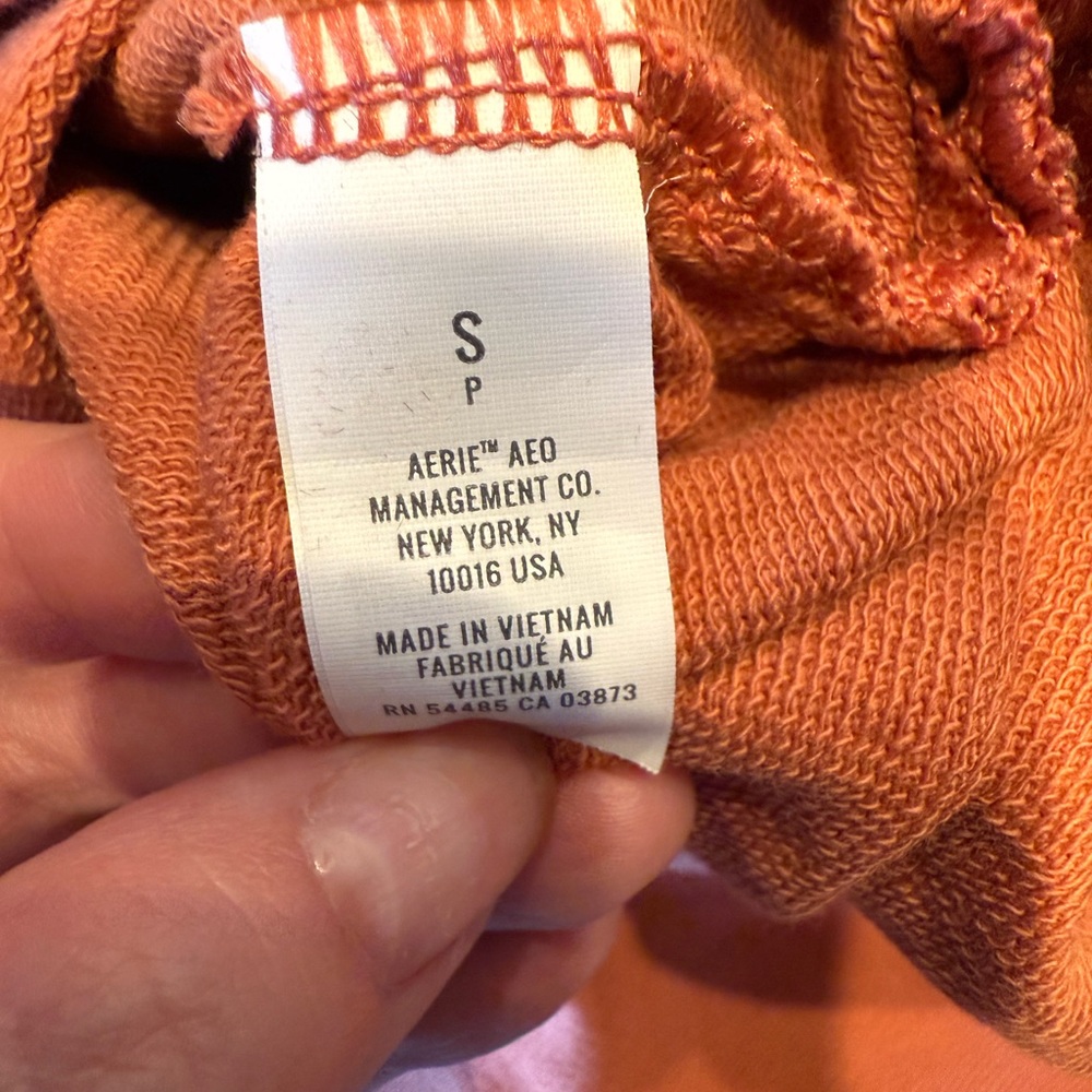 Women’s Aerie Warm Terracotta Long Sleeve Hoodie - Picture 5 of 8